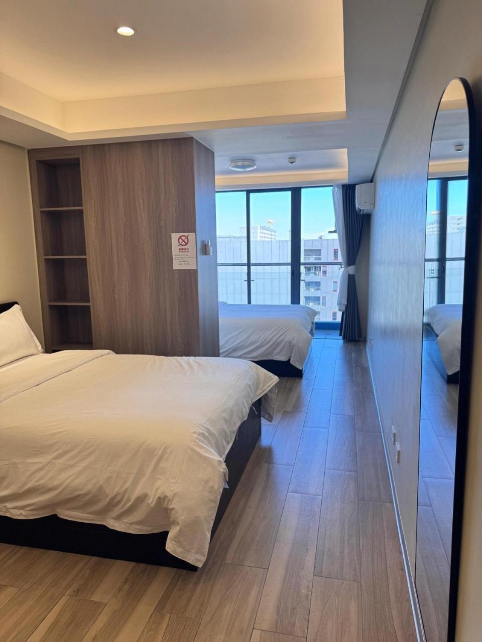 L Condotel Paranaque City Room photo